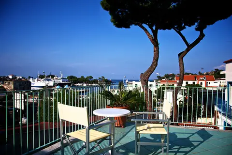 Hotel Villa Ciccio in Ischia — foto 12