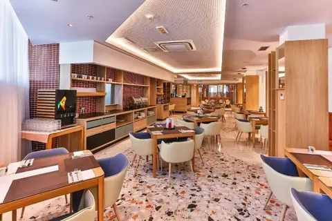 Carine Hotel Centar in Podgorica — foto 6