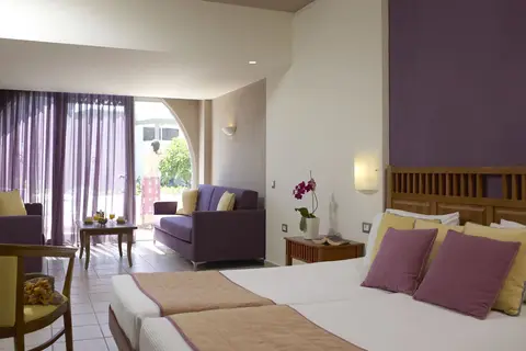 Porto Angeli Beach Resort in Αρχάγγελος — foto 30