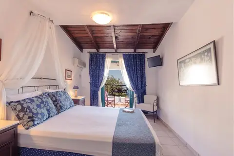 Hotel Dionysos in Dionysos Luxury Hotel, foto 22
