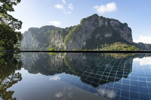 Avani Ao Nang Cliff Krabi Resort in Krabi — foto 15