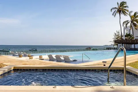 Bamburi Beach in Mombasa — foto 12
