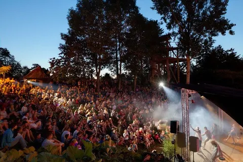 Camping Domaine Des Ormes foto 13