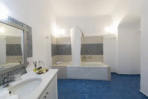 Kastro Suites in Φηρά Θήρας — foto 27