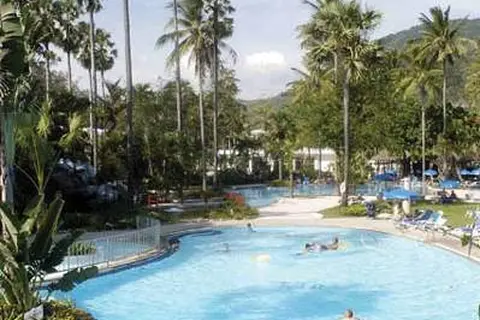 Hotel Andaman Embrace Patong in ตำบลป่าตอง — foto 13