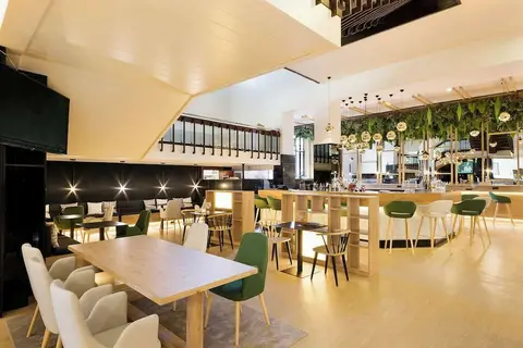Melia Barajas in Madrid, foto 5