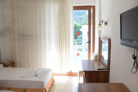 Belcekum Beach Hotel in Fethiye — foto 12