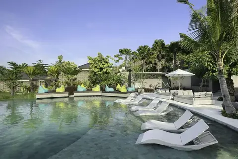 Cross Bali Breakers Resort in Kuta Selatan