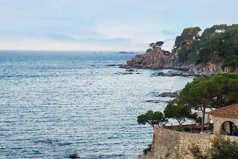 Castell d'Emporda in Barcelona — foto 18