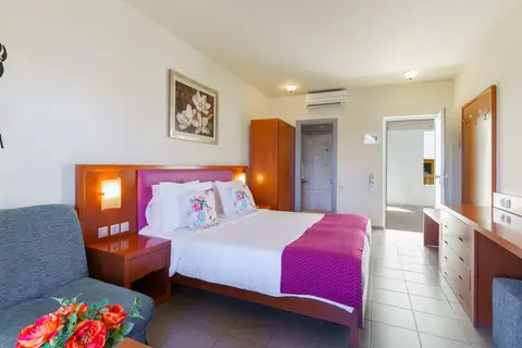 Kos Palace Hotel in Τιγκάκι — foto 11