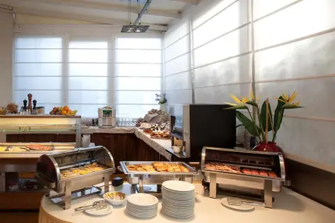 Hotel Tropical in Rome — foto 14