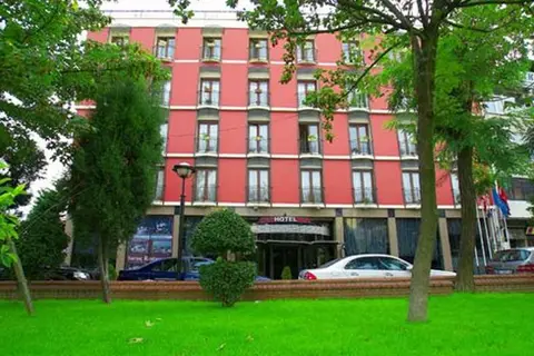 Deluxe Golden Horn in Fatih