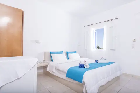 Bella Santorini Studios in Thira — foto 24