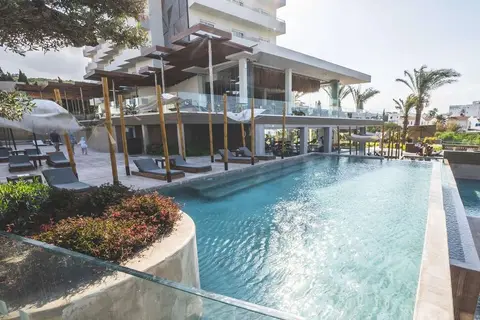 Cavo Zoe Seaside Hotel in Παραλίμνι — foto 2