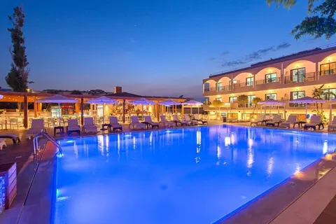 Sunny Days Appartementen Hotel in Ialysos