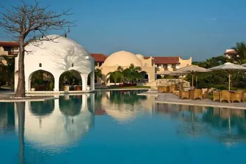 Swahili Beach Resort in Gombato Bongwe ward — foto 13