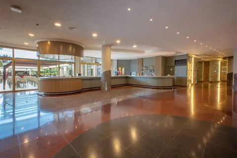 Ponient Dorada Palace by PortAventura World in Salou — foto 15
