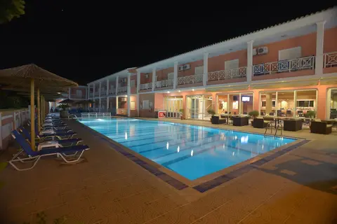 Angelina’s Hotel & Apartments in Σιδάρι — foto 21
