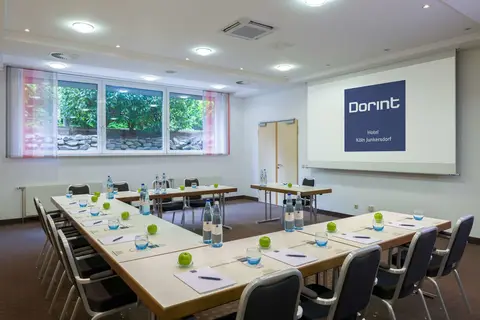 Essential by Dorint Hotel Köln-Junkersdorf in Keulen — foto 17