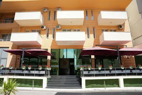 Sun Hotel in Durrës — foto 10