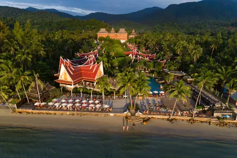 Santhiya Tree Koh Chang Resort in ราชกรูด — foto 3