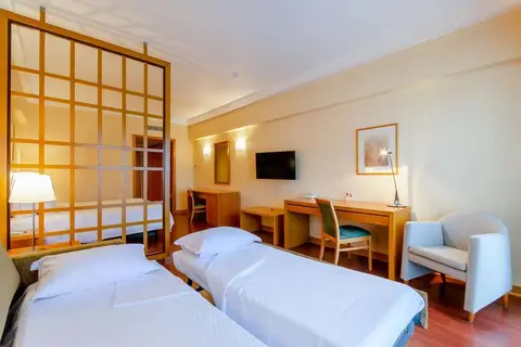 Hotel Roma in Lissabon — foto 4