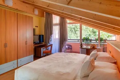 Hotel Continental in Nago — foto 25