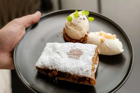 Golden Tulip Hotel Central foto 35