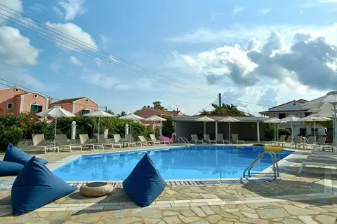 Seaside Resorts in Δημοτική Ενότητα Λευκιμμαίων — foto 23