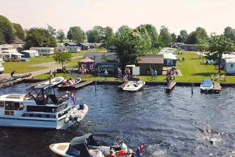 Watersportcamping Tussen De Diepen foto 14