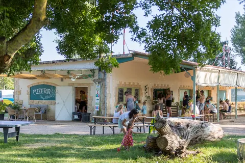 Camping Aux Rives Du Soleil foto 16