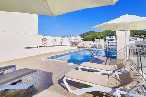 Duquesa Playa in Santa Eulària des Riu — foto 9
