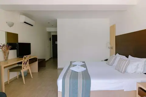 Filion Suites Resort & Spa in Βλυχάδα — foto 20