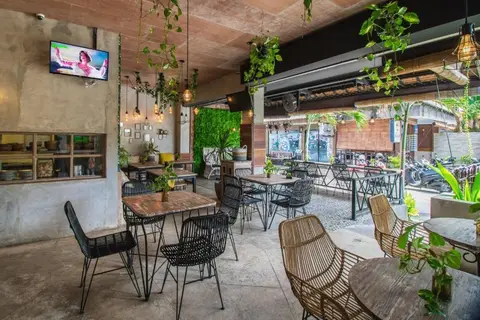 Gemini Star Hotel in Kuta — foto 3