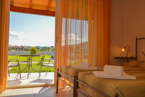 Megali Luxuries Apartments in Σιδάρι — foto 7