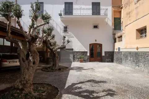 Palazzo Caracciolo del Sole in Terzigno, foto 8