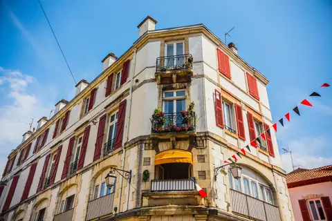 10-daagse rondreis per trein Parijs, San Sebastian en Bordeaux in stijl in Coupvray — foto 19
