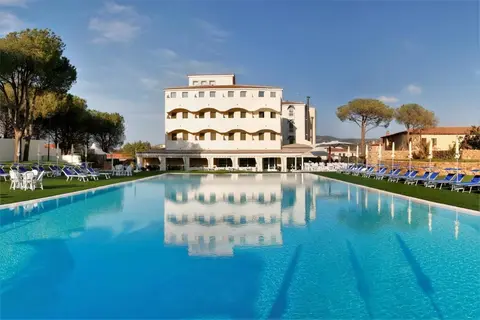 AHR Baja Hotel & Spa in Cannigione