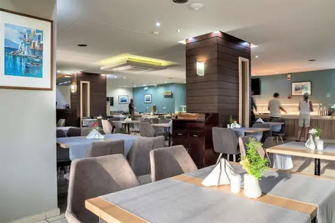 Atrion Resort Hotel & Appartementen in Agia Marina — foto 19