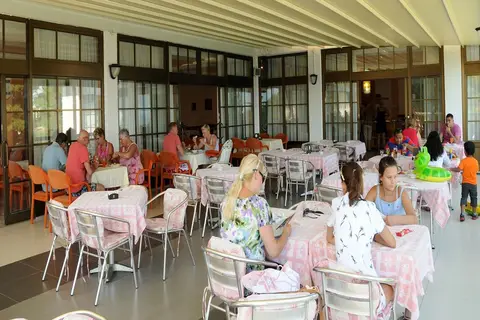 Makpetrol Hotel in Radozhda, foto 15