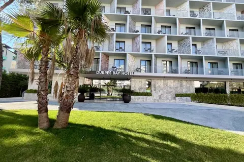 Durres Bay Hotel in Durrës — foto 22