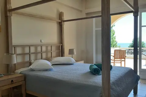 Alonissos Beach Bungalows & Suites Hotel in Βότση — foto 13