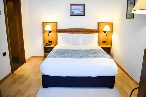 Xheko Imperial Luxury Hotel & SPA in Tirana — foto 23