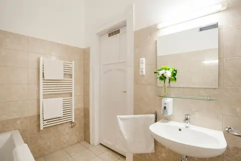 Baross City Hotel in Boedapest — foto 24