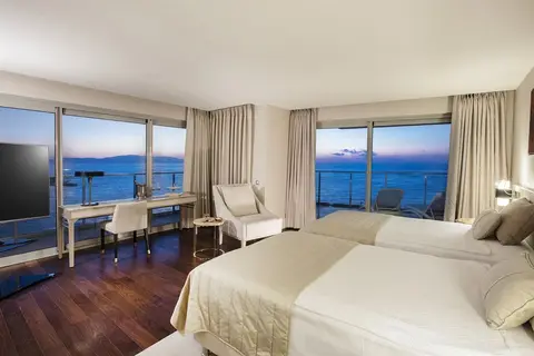 Charisma De Luxe Hotel in Kuşadası — foto 8