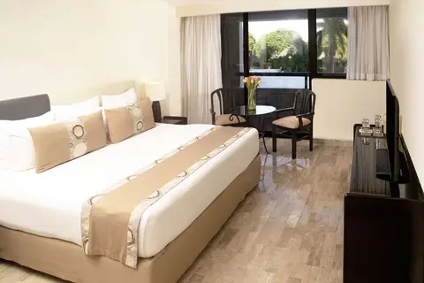 Smart Cancun by Oasis in Palacio Municipal — foto 7
