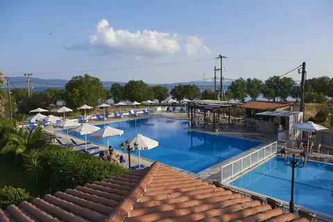 Kalloni Bay in Σκάλα Καλλονής — foto 21