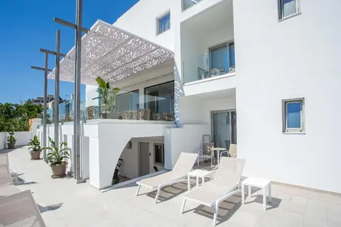 Hollywood Inn in Faliraki — foto 19