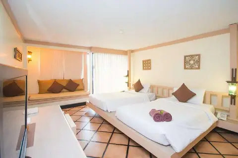 Phuket Island View Hotel in ตำบลกะรน — foto 5