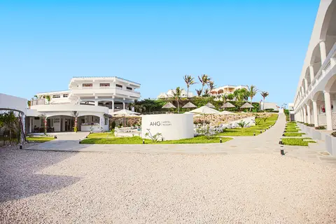 Lion Beach Resort in Kasemeni ward — foto 11